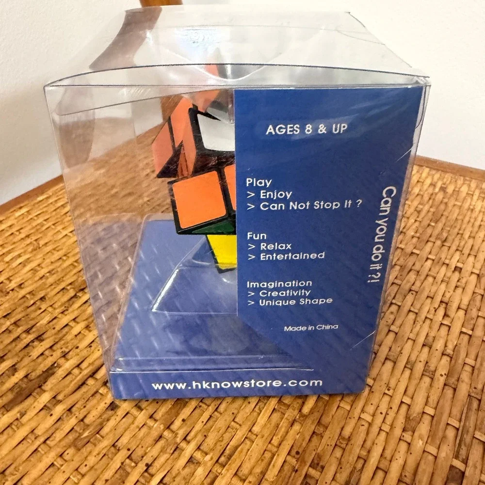 Calvin's Puzzle Twist Cube 3x3 Brainteaser New Sealed CPV 04094 China